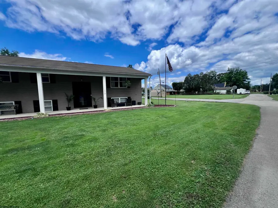 1510 S Kerens Avenue, Elkins, WV 26241 - #3