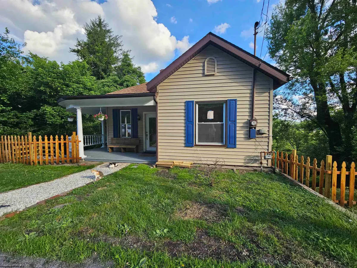 510 W Main Street, Grafton, WV 26354 - #1