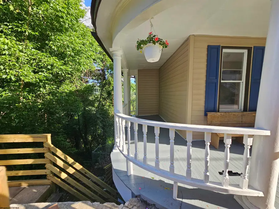 510 W Main Street, Grafton, WV 26354 - #3
