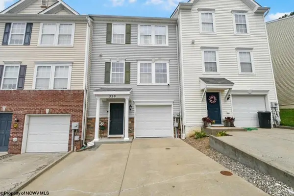 320 Falcon Run, Morgantown, WV 26508