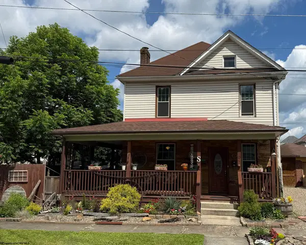 15 Locust Street, Elkins, WV 26241