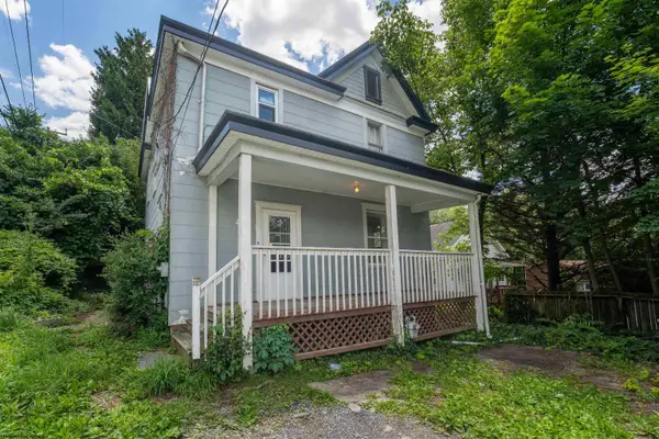 428 Van Gilder Street, Morgantown, WV 26505