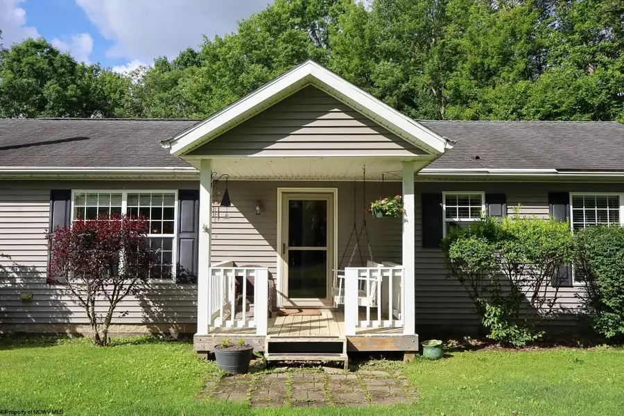 310 Auburn Hills Drive, Bruceton Mills, WV 26525 - #3
