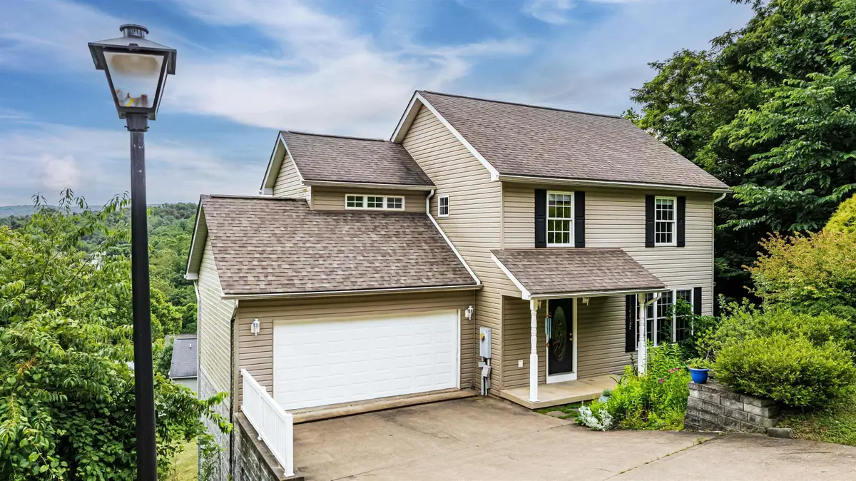 407 December Lane, Morgantown, WV 26508 - #1