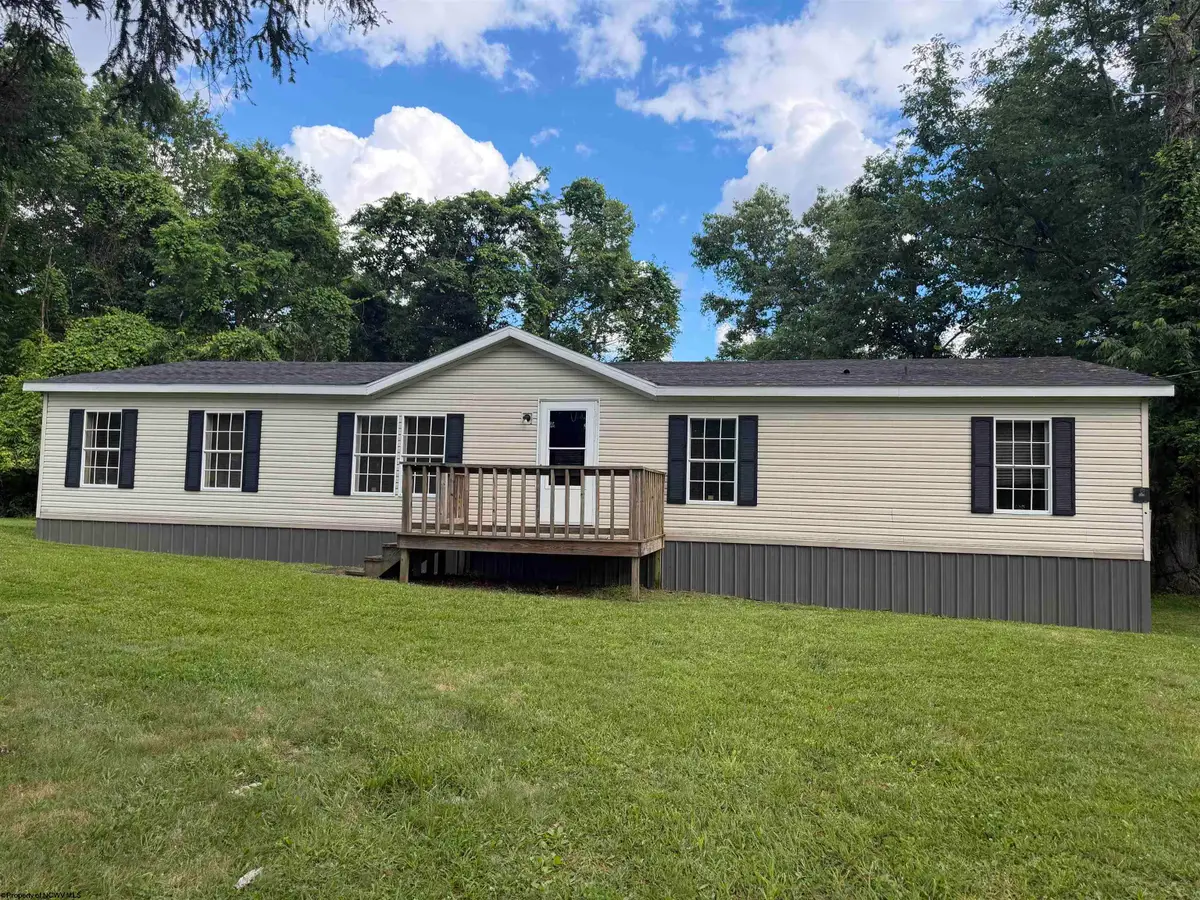846 Levels Road, Fairmont, WV 26554 - #1