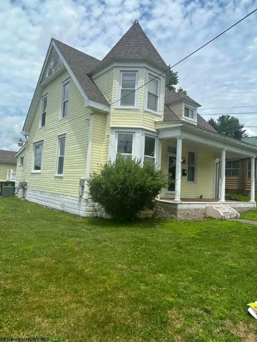 11 Park Street, Buckhannon, WV 26201-9147 - #2