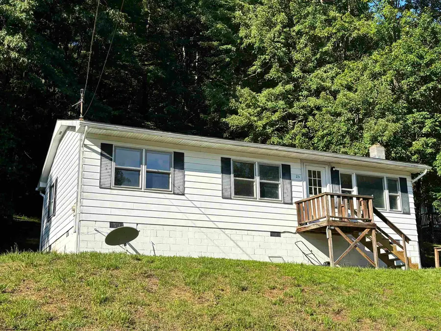92 Anglin Run Drive, Philippi, WV 26416 - #2