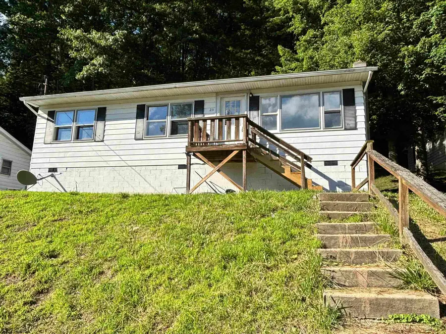 92 Anglin Run Drive, Philippi, WV 26416 - #3