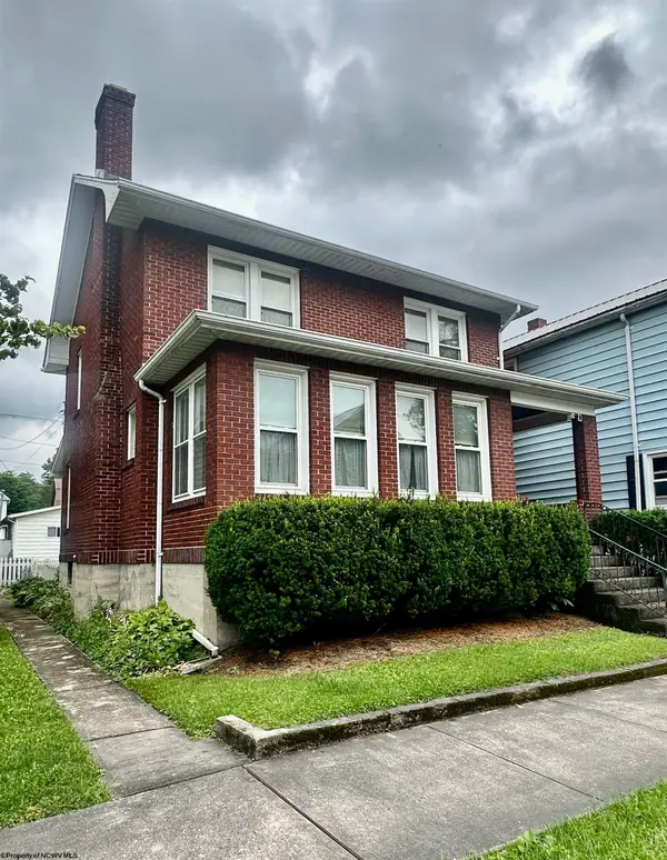 118 Buffalo Street, Elkins, WV 26241
