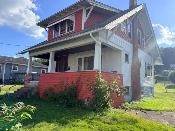 235 Love Avenue, Grafton, WV 26354