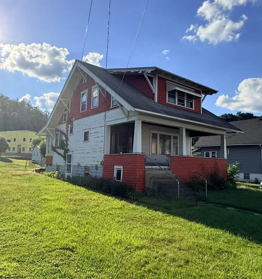 235 Love Avenue, Grafton, WV 26354 - #2