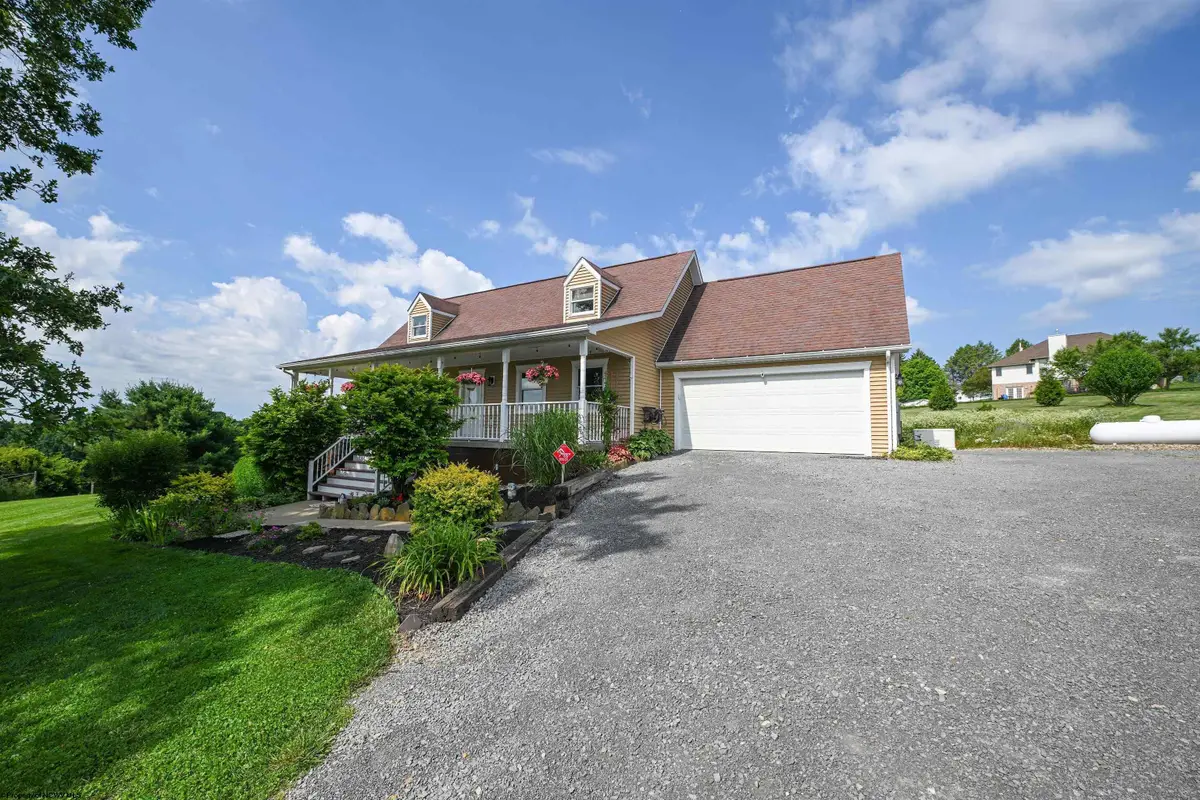 212 Green Valley Drive, Reedsville, WV 26547 - #1