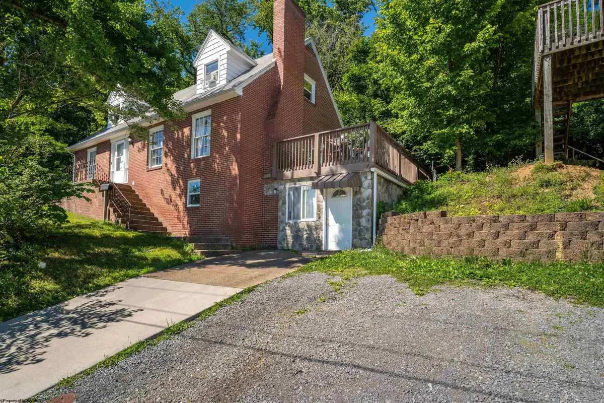 512 Beverly Avenue, Morgantown, WV 26505 - #1