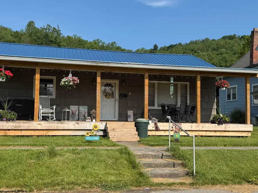 361 MAPLE Avenue, Philippi, WV 26416 - #2