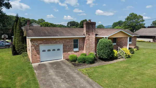 202 Robin Hood Lane, Elkins, WV 26241