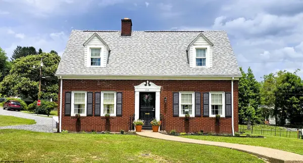 114 N Pike Street, Grafton, WV 26354