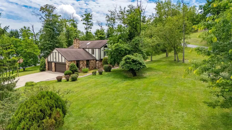 3300 Fox Run Court, Morgantown, WV 26508 - #2