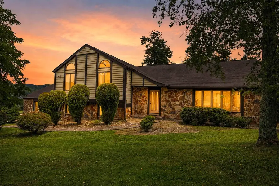 3300 Fox Run Court, Morgantown, WV 26508 - #3