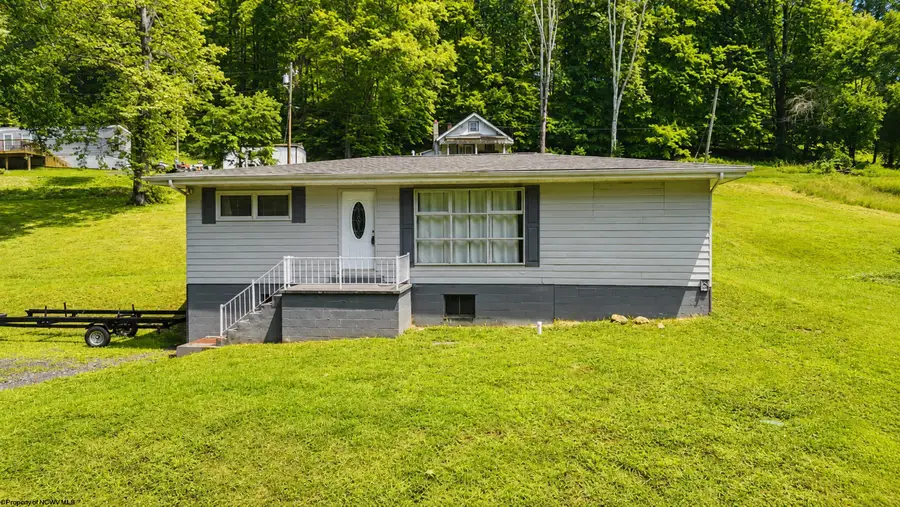 635 Boyce Road, Grafton, WV 26354 - #2
