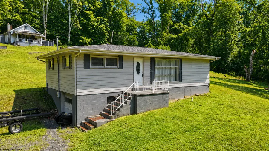 635 Boyce Road, Grafton, WV 26354 - #3