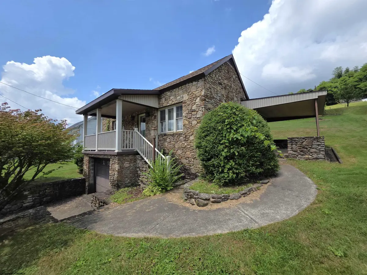 202 Main Street, Idamay, WV 26576 - #1