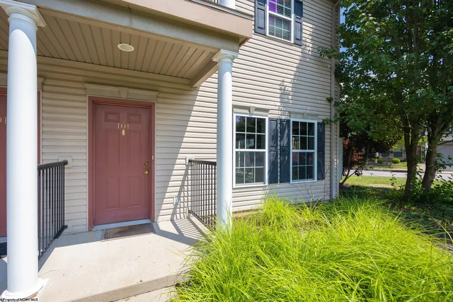 79 Barrington Court, Bridgeport, WV 26330 - #2