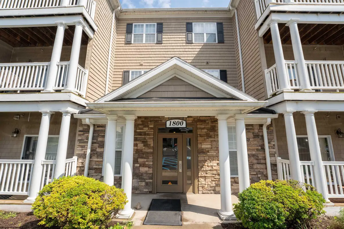 1817 Suncrest Village, Morgantown, WV 26505 - #1