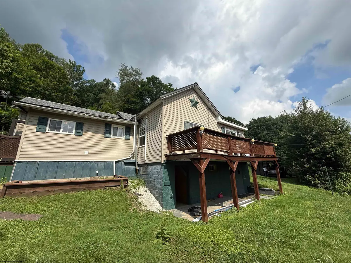102 Sutton Avenue, West Union, WV 26456 - #1