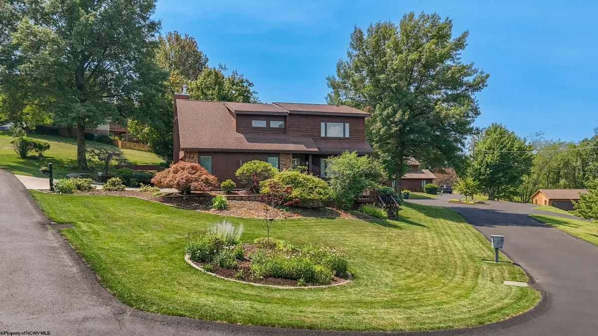1121 Queens Court, Morgantown, WV 26508 - #1
