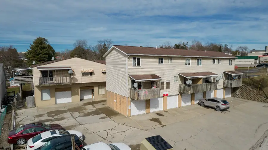 18 Powers Court, Westover, WV 26501 - #3