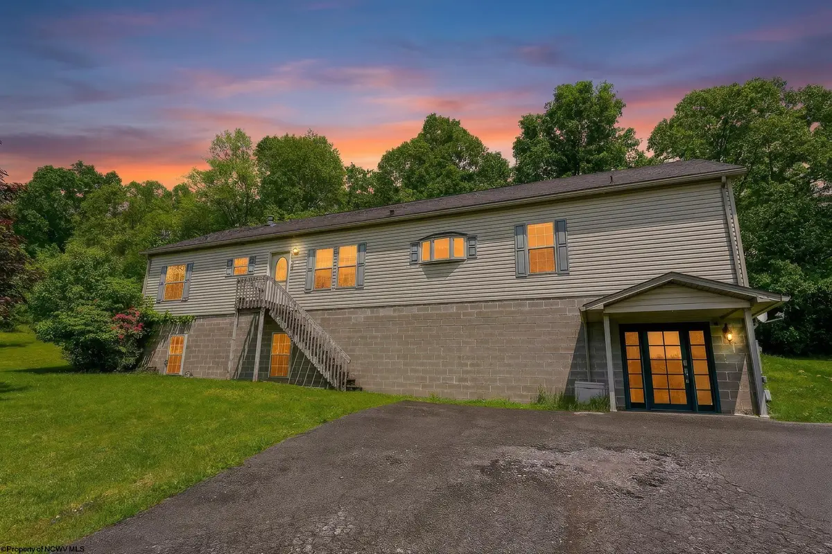 179 TONY RUNDLE Road, Grafton, WV 26354 - #1