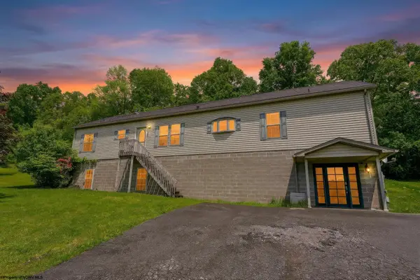 179 TONY RUNDLE Road, Grafton, WV 26354