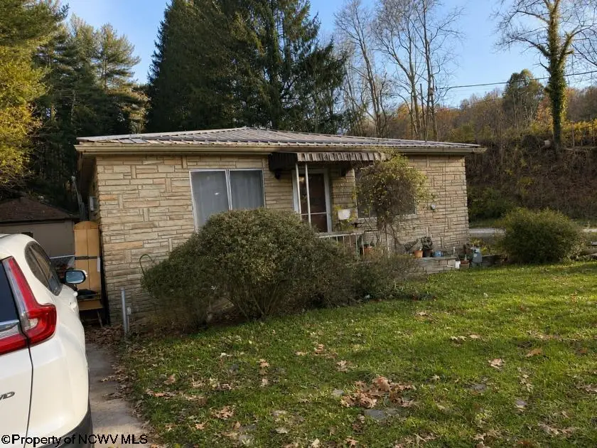 2826 Buckhannon Pike, Mount Clare, WV 26408 - #1