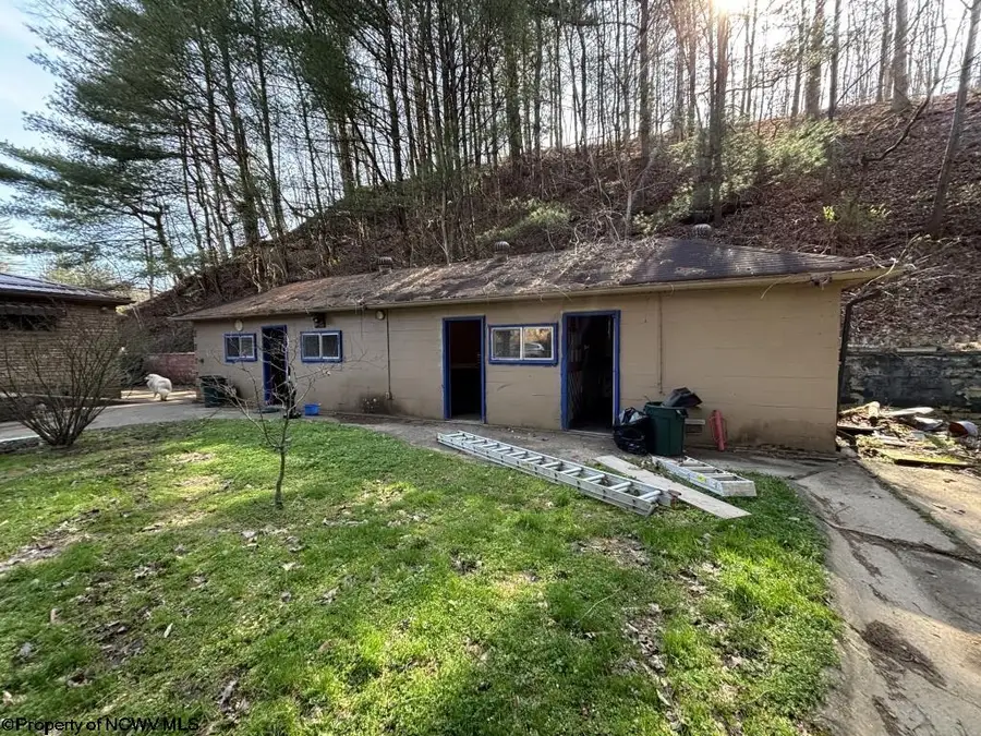 2826 Buckhannon Pike, Mount Clare, WV 26408 - #3