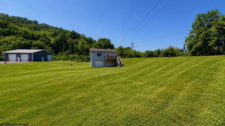 425 Bridge Street, Fairmont, WV 26554 - #2