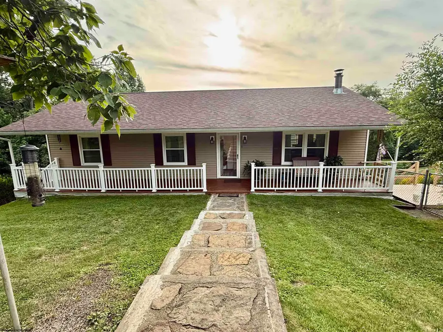 390 Herald Drive, Fairmont, WV 26554 - #2