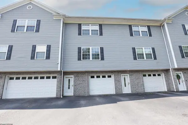 1010 W Canyon Drive, Morgantown, WV 26508