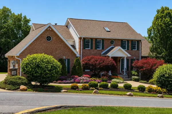 490 Pocahontas Avenue, Morgantown, WV 26505