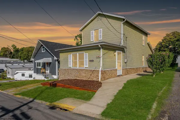 532 & 532 1/2 Herman Avenue, Star City, WV 26505