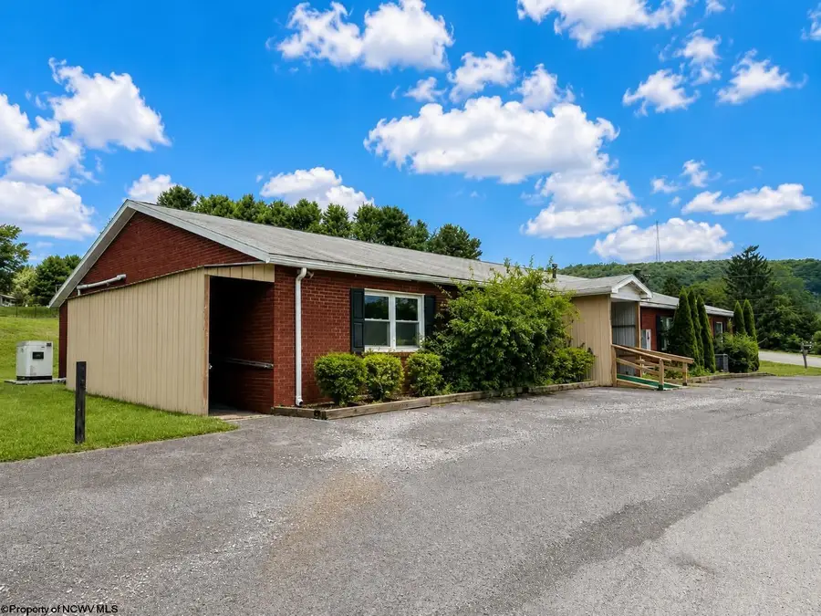200 4th Street, Terra Alta, WV 26764 - #2