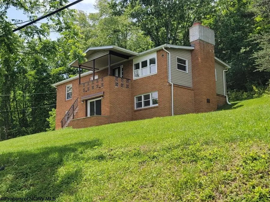 46 Pounds Hollow Road, Morgantown, WV 26508 - #2