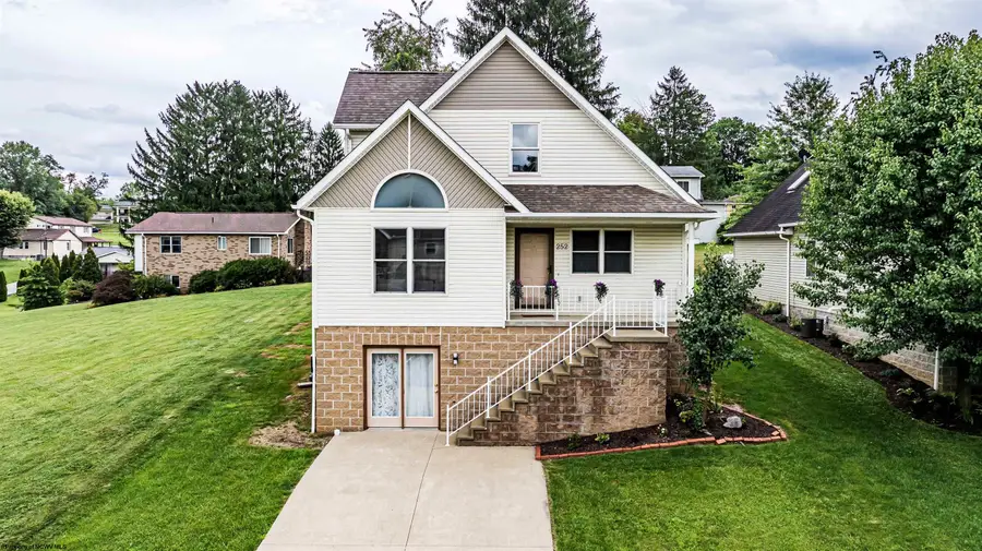 252 N Main Street, Morgantown, WV 26505 - #3