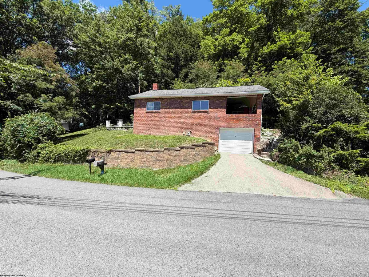 292 Sterling Road, Fairmont, WV 26554 - #1