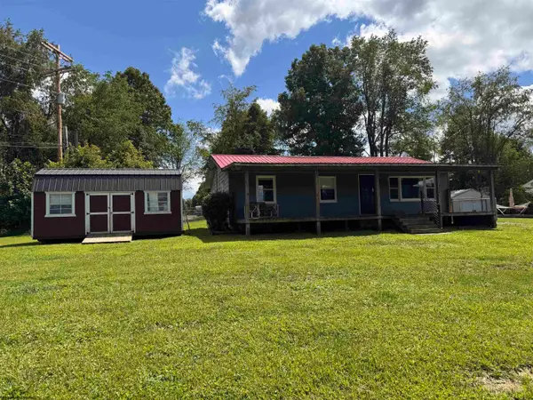 426 Oak Street, Jane Lew, WV 26378