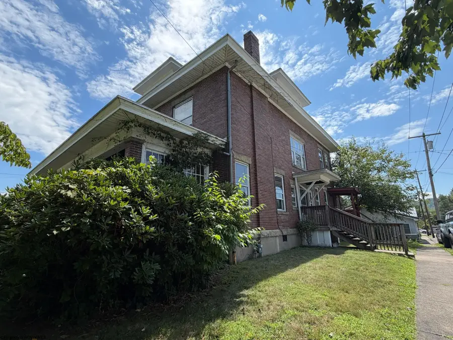 131 W 7th Street, Weston, WV 26452 - #3