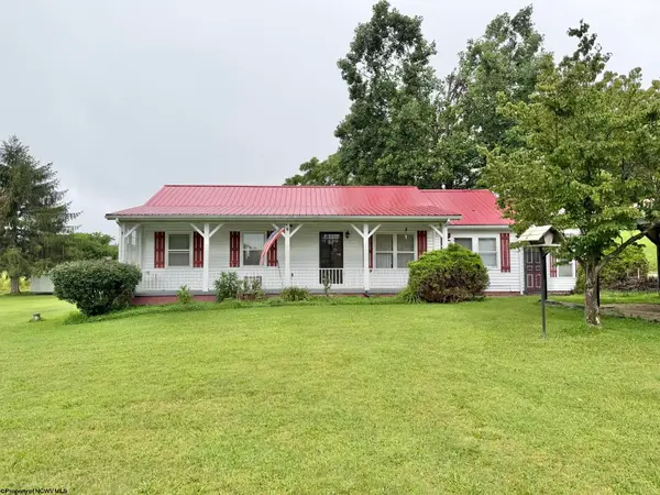 81 Fort Hill Drive, Rock Cave, WV 26234