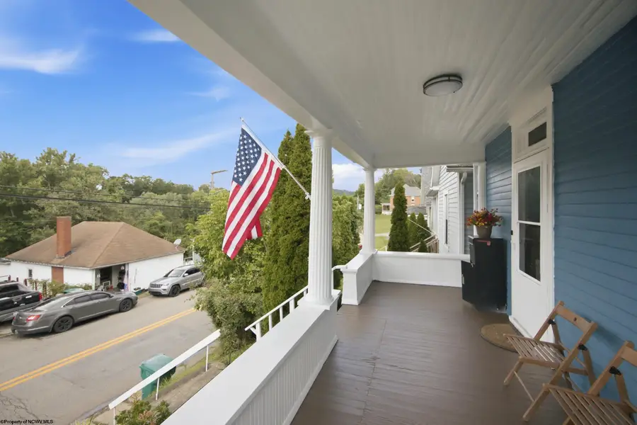 984 W Pike Street, Clarksburg, WV 26301 - #3