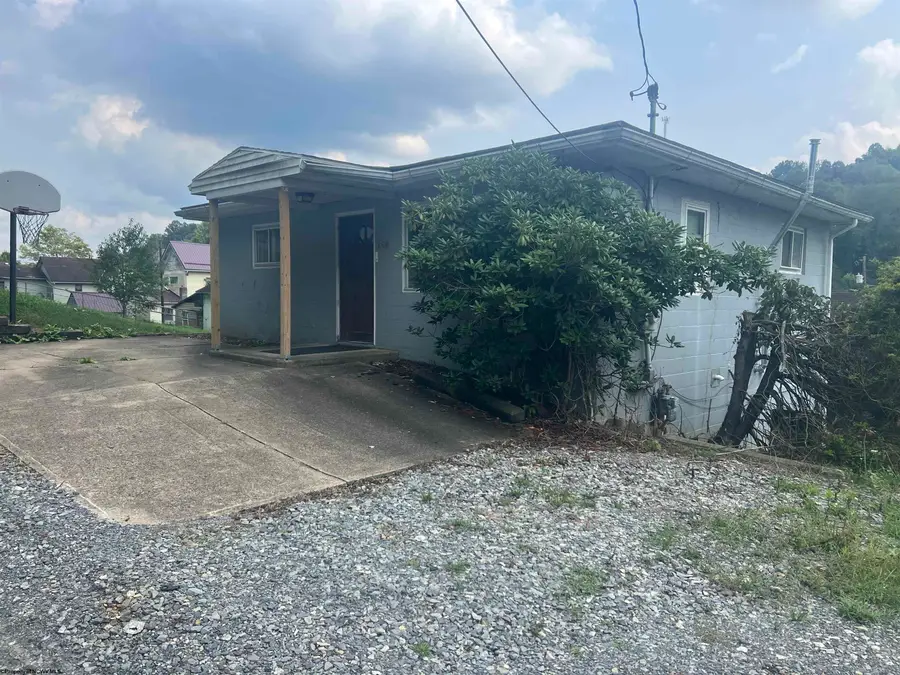 160 W High Street, Salem, WV 26426 - #2