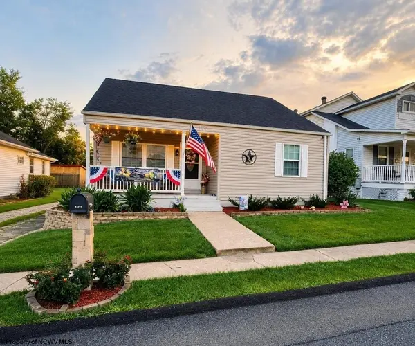 127 Willis Avenue, Bridgeport, WV 26330