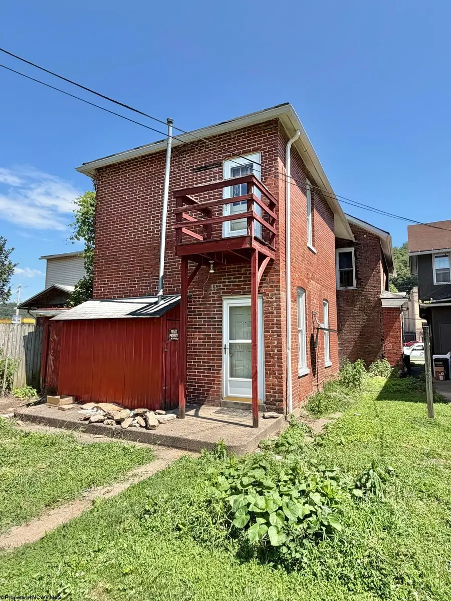 235 Center Avenue, Weston, WV 26452 - #2